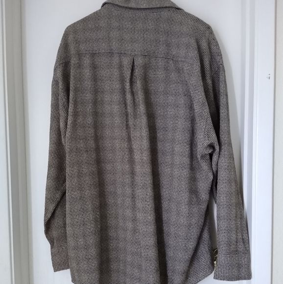 90's collared shirt - Picture 2 of 6